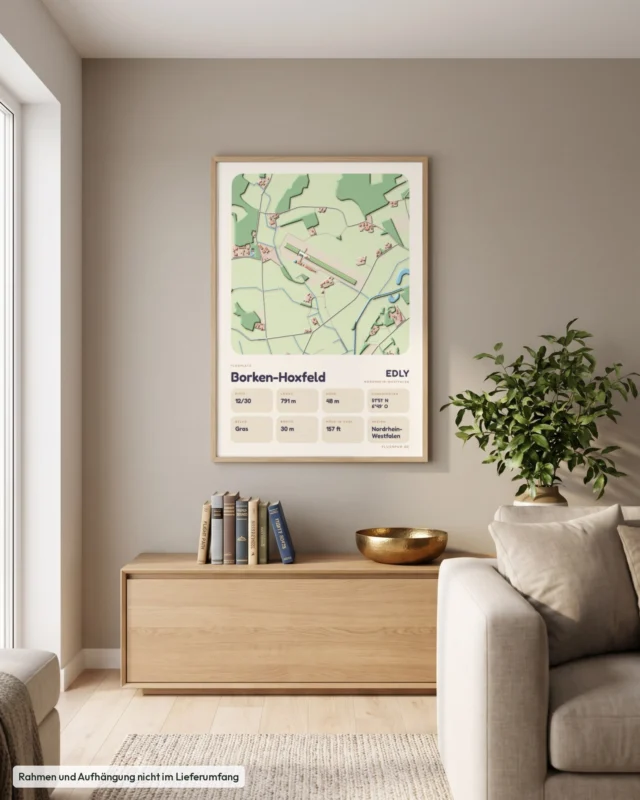 Poster Borken-Hoxfeld im Stil Clay: Wohnzimmer – Sideboard mit Fliegerbüchern, Eiche