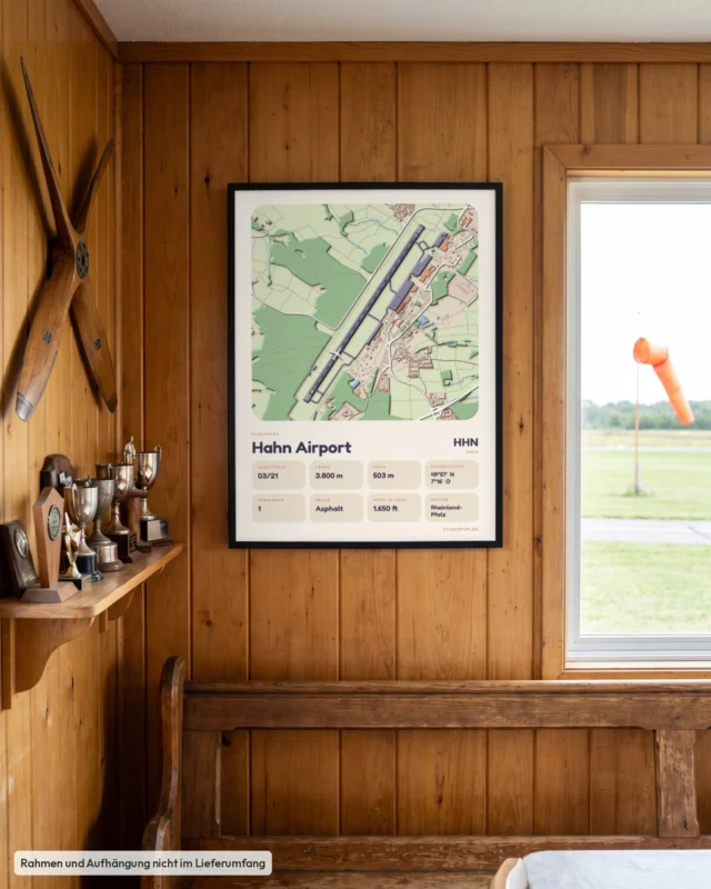 Poster Flughafen Hahn (HHN/EDFH) im Clubheim, Stil Clay